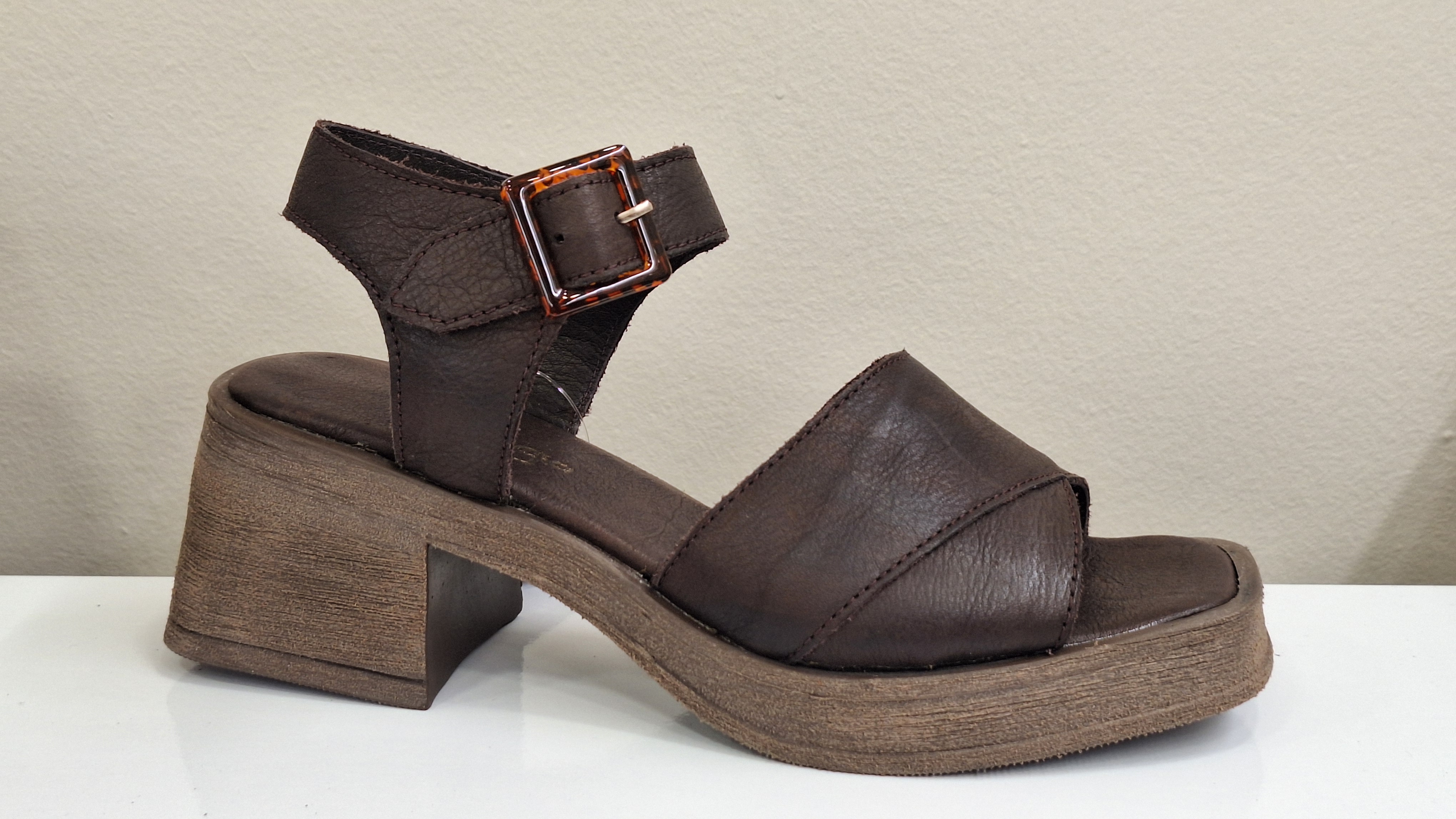 Mesina 880 choco